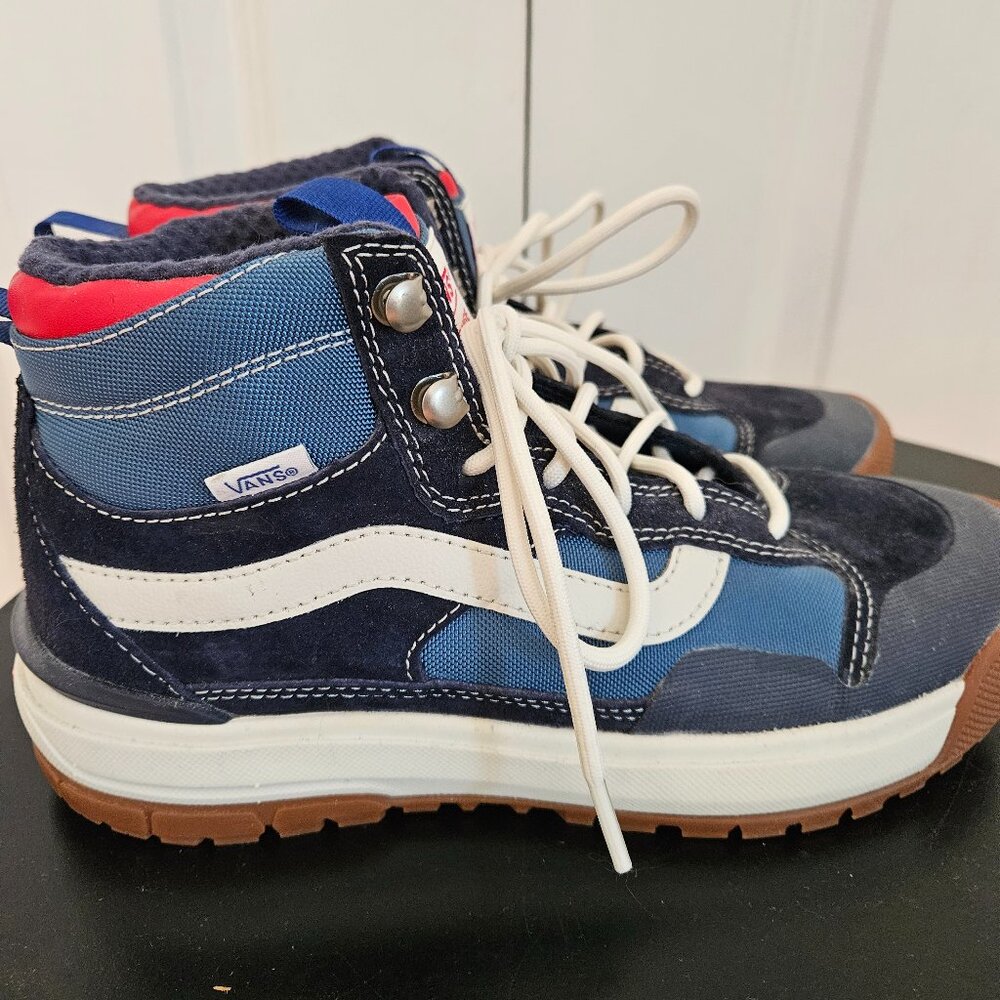 Vans Ultra Range High Top Sneakers Size W 8.5 Color Blue